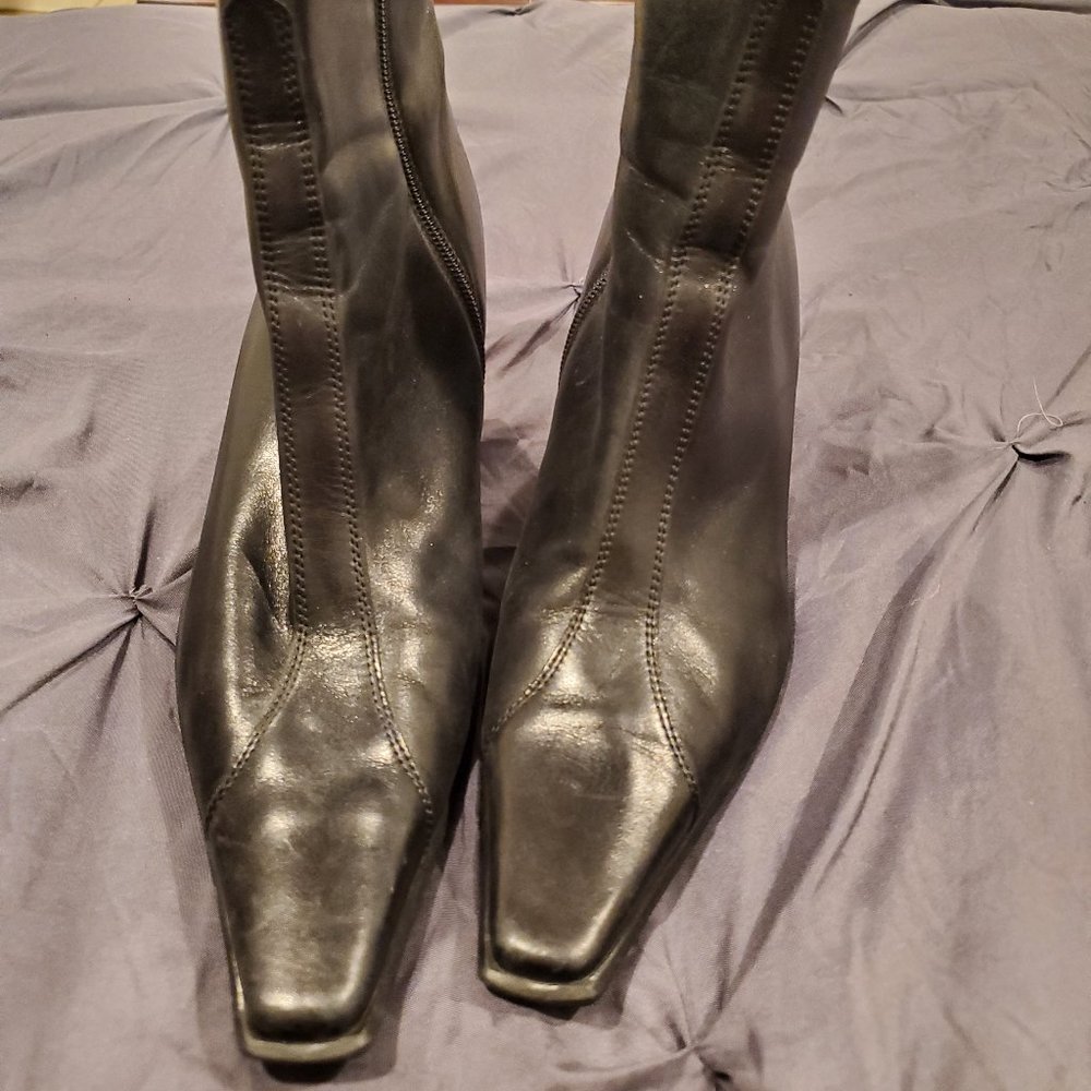 Ladies Black Leather Paul Green Munchen Booties Sz 9.5